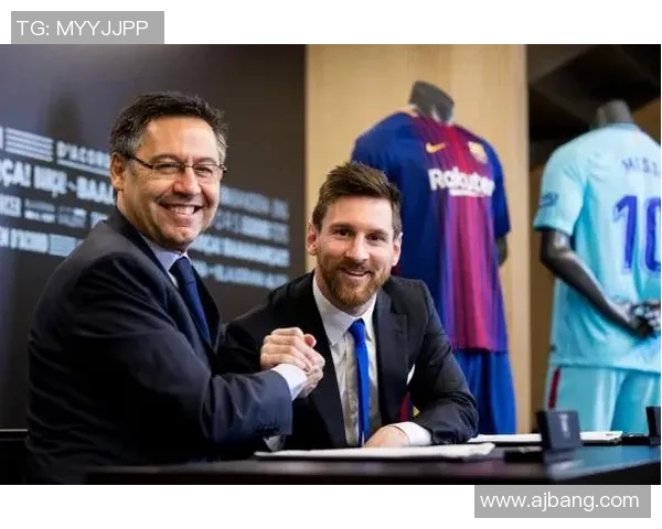 巴塞罗那宣布与梅西续约五年，合同底薪打破纪录