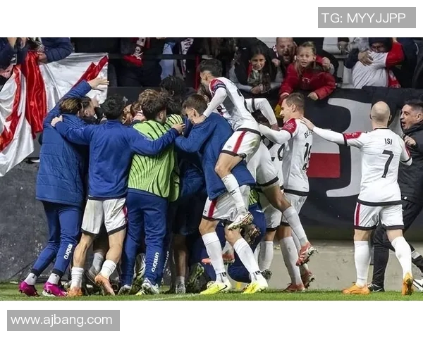 西甲联赛风波:新冠疫情再度来袭,西甲球队集体感染引发两轮比赛临时取消 西甲联赛风波:新冠疫情再度来袭,西甲球队集体感染引发两轮比赛临时取消